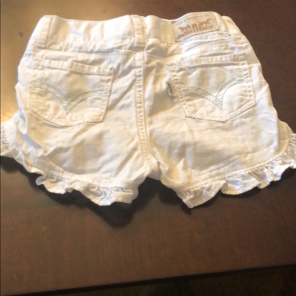 Baby Levi shorts - Picture 2 of 4